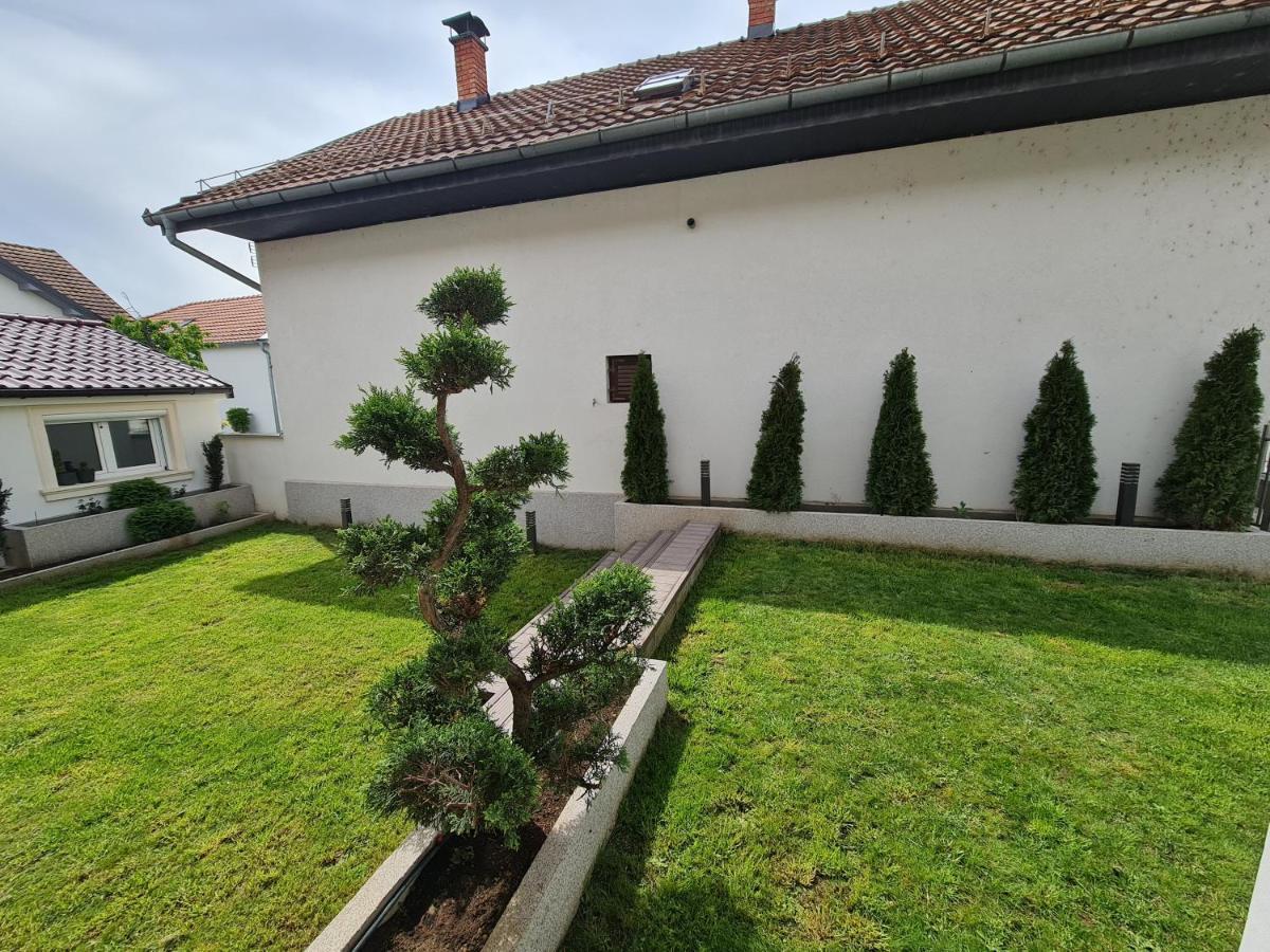 Vila Cander Cladova Exterior foto