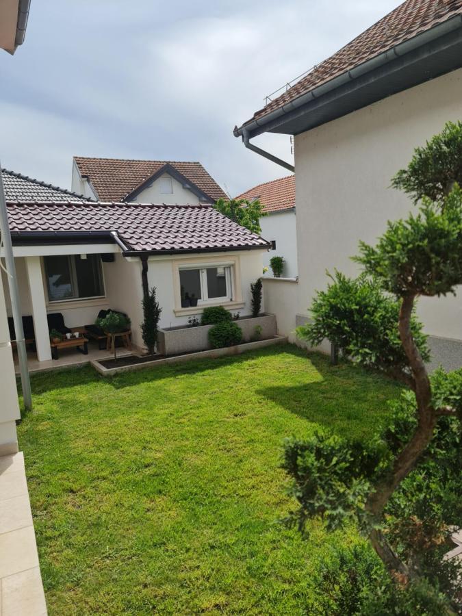 Vila Cander Cladova Exterior foto
